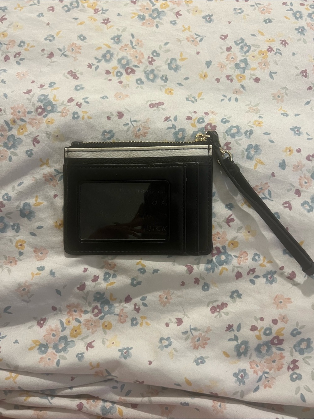 Kate Spade Black & White Striped Leather Card Case Wristlet Zip ID Wallet - Picture 2 of 3